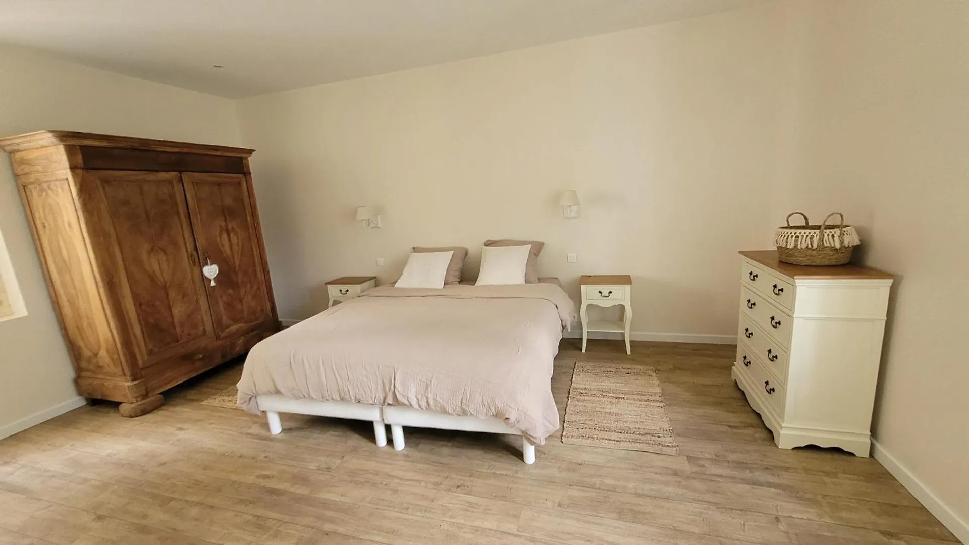 Bed & Breakfast Chambres D'Hotes Domaine De Feneyrol Vaillac